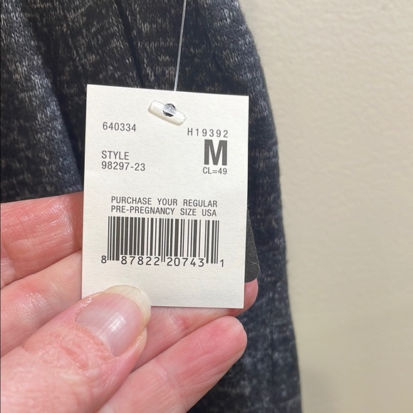 Motherhood Heathered Black Jogger Pants - Picture 3 of 4